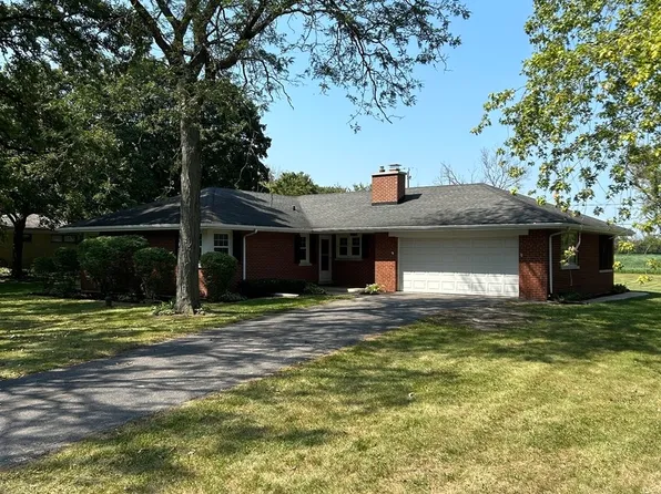 27W750 Robin Ln, Northwoods, IL 60185