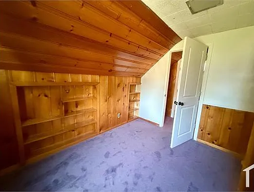 23861 Colbourne Rd — Photo 5