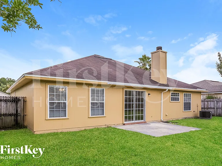 12759 Bentwater Dr — Photo 15
