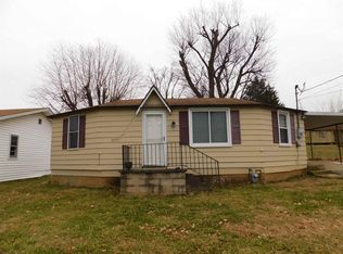 426 S Ridgeview Dr, Salem, IN 47167