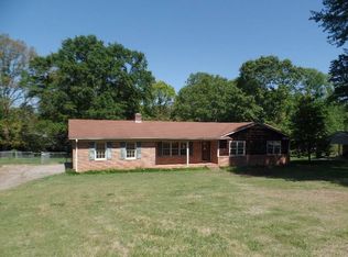 126 Mabry Rd, Spartanburg, SC 29307