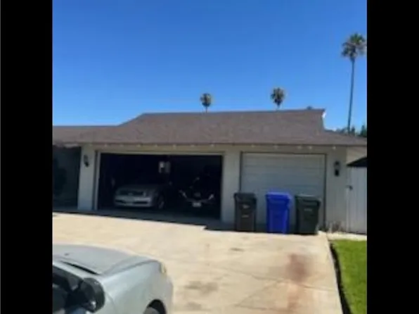 6017 Koa Dr, Rialto, CA 92377