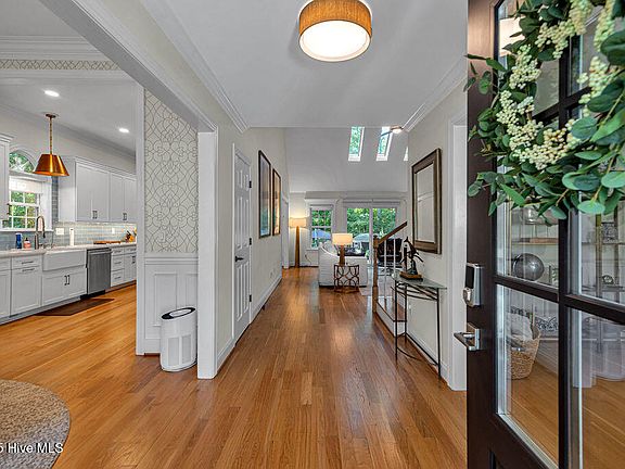 4th image of 351 Royal Tern Drive