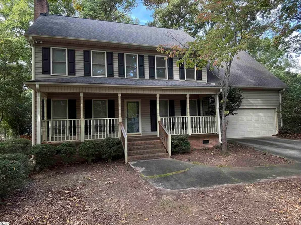 102 Deer Spring Ln, Simpsonville, SC 29680