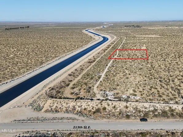 Laurelmere Dr, Llano, CA 93544