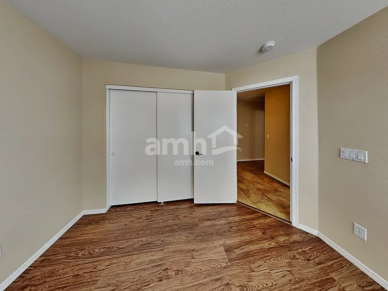9117 W Hazelwood St — Photo 14