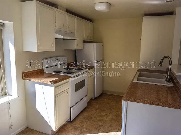 868 Lighthouse Ave #N — Photo 3
