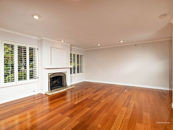3rd image of 103 Allende Ct