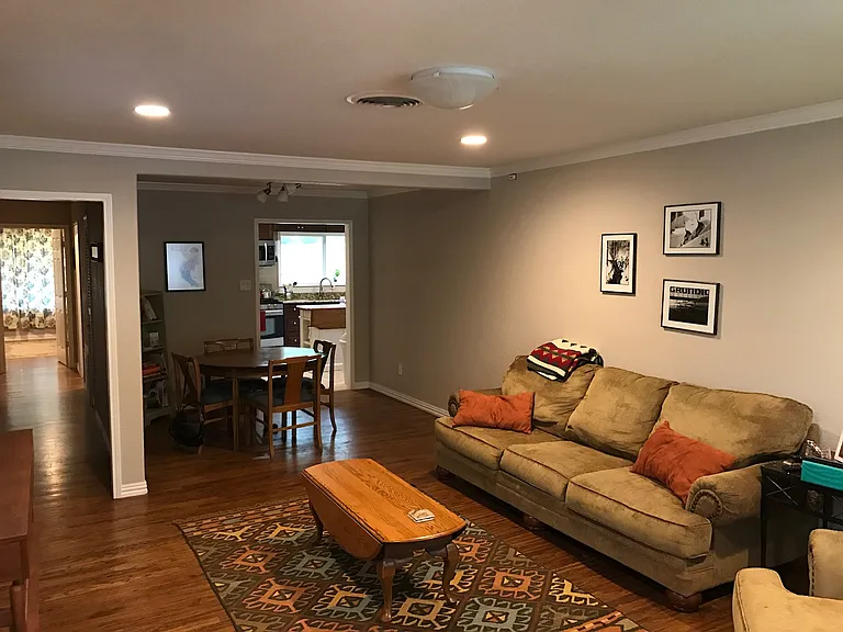 Living & Dining space now features bright white walls (updated photos coming soon)