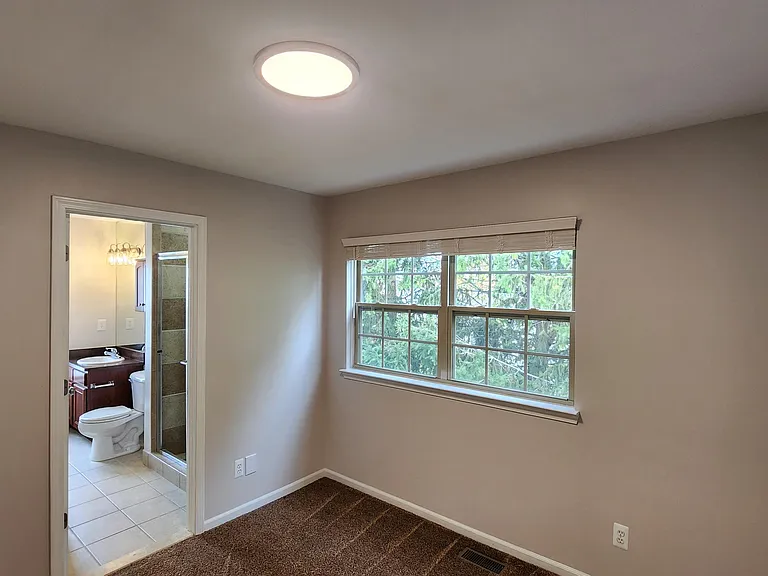 1574 Kessler Ave — Photo 25