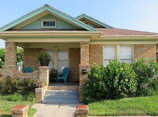 3820 Avenue S 1/2, Galveston, TX 77550