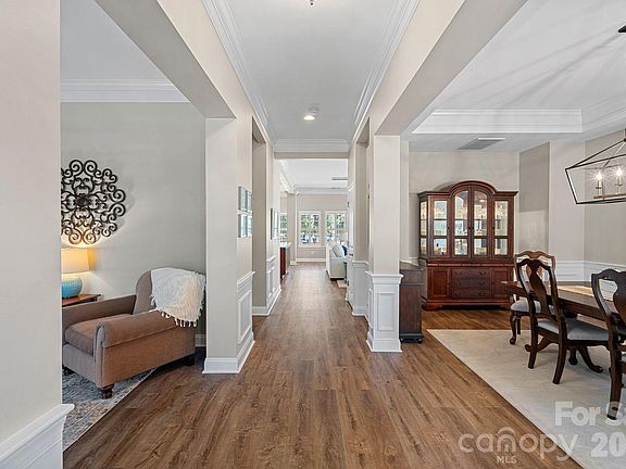 4th image of 15748 Chipping Dr