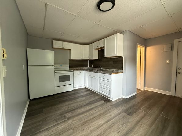 136 Windsor Ave #1M