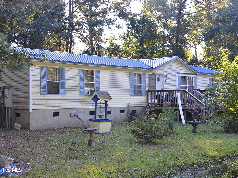 2nd image of 102 Sand Dollar Court