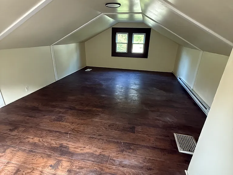 15 Allen Way — Photo 2