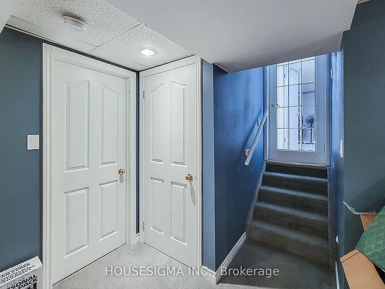 4 Treeview Ct — Photo 28