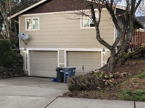 6211 120th Street Ct E, Puyallup, WA 98373