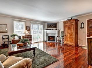 2222 Canyon Dr, Costa Mesa, CA 92627