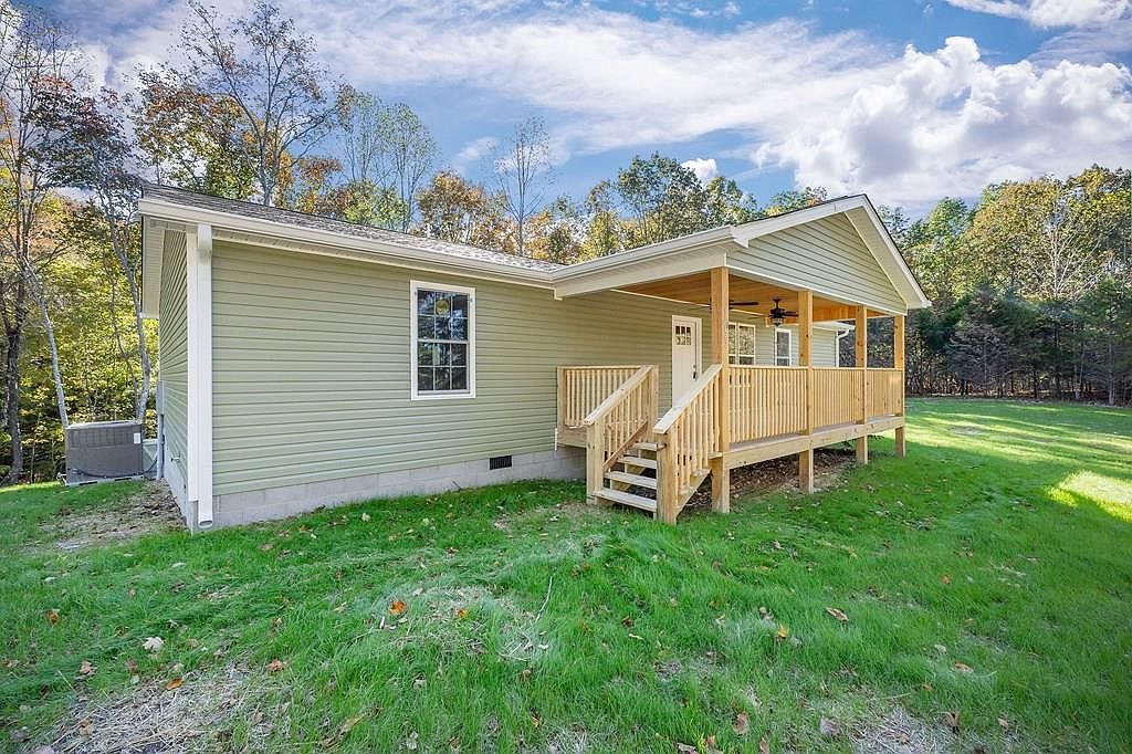 1053 Benton Tidwell Rd, Hilham, TN 38568 | MLS #241996 | Zillow