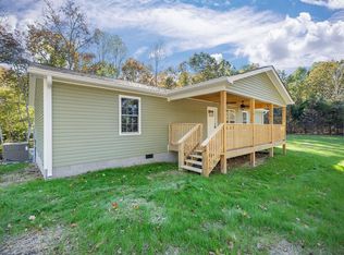 1053 Benton Tidwell Rd, Hilham, TN 38568