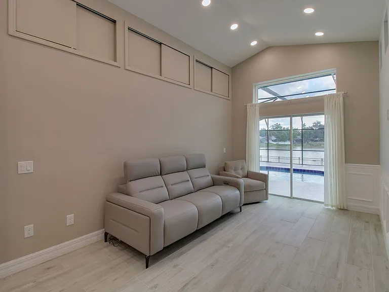 131 Andrews Rd — Photo 5