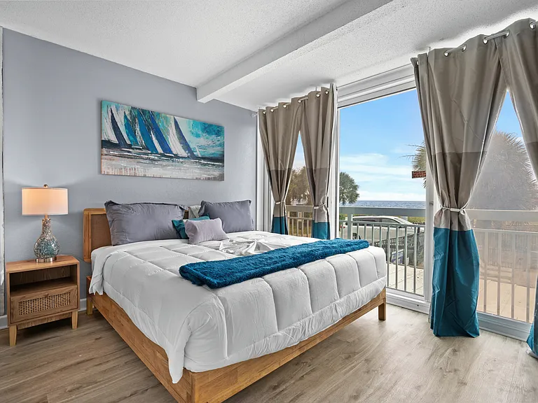 1304 N Ocean Blvd — Photo 40
