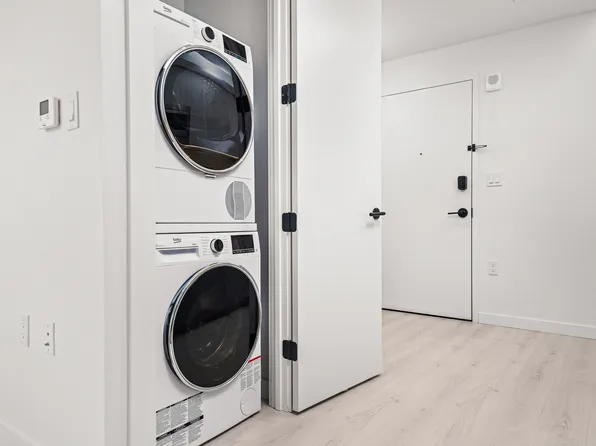 138 Bruckner Boulevard image 7 of 45