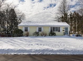 5 David St, Enfield, CT 06082