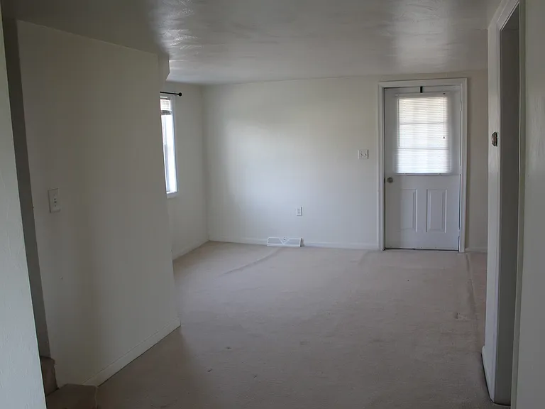 472 Kralltown Rd — Photo 3