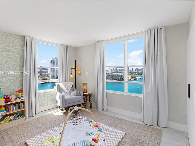 1800 Sunset Harbour Dr #1102/4 — Photo 30