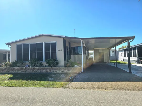 505 Avanti Way Blvd, North Fort Myers, FL 33917