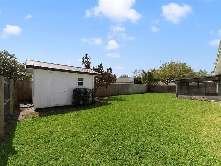 5418 Ardmore Dr — Photo 20