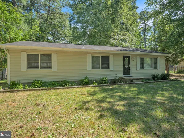 47945 Mary Lynn Dr, Lexington Park, MD 20653