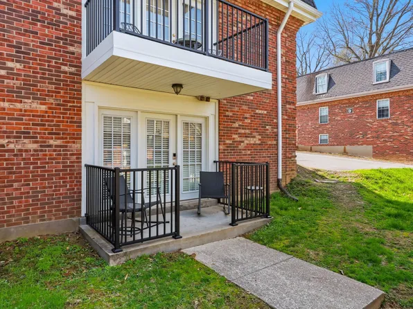 333 E 4th St APT C2, Frankfort, KY 40601