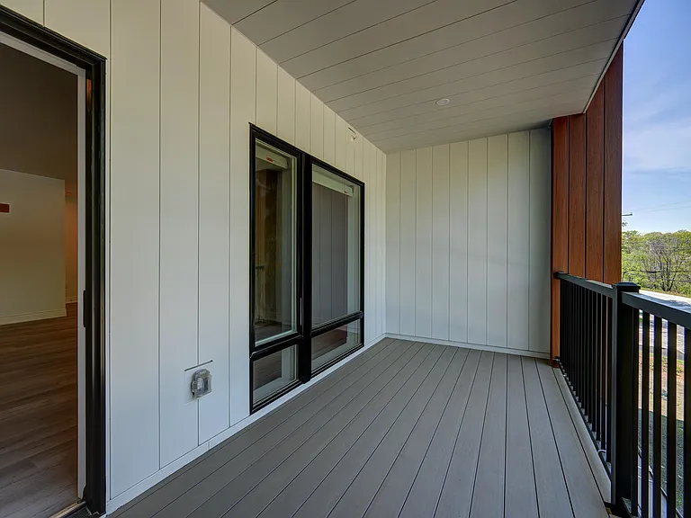 2059 Lafayette Rd #202 — Photo 31