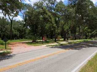 6106 River Nook Dr, Tampa, FL 33617