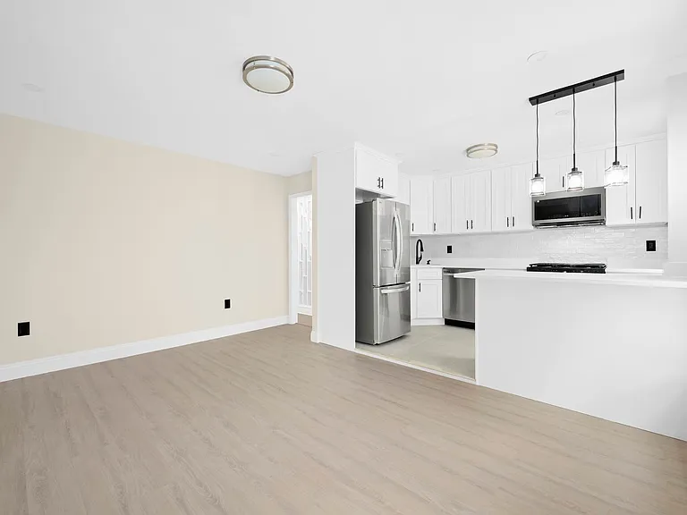 358 Dean St #2 — Photo 8
