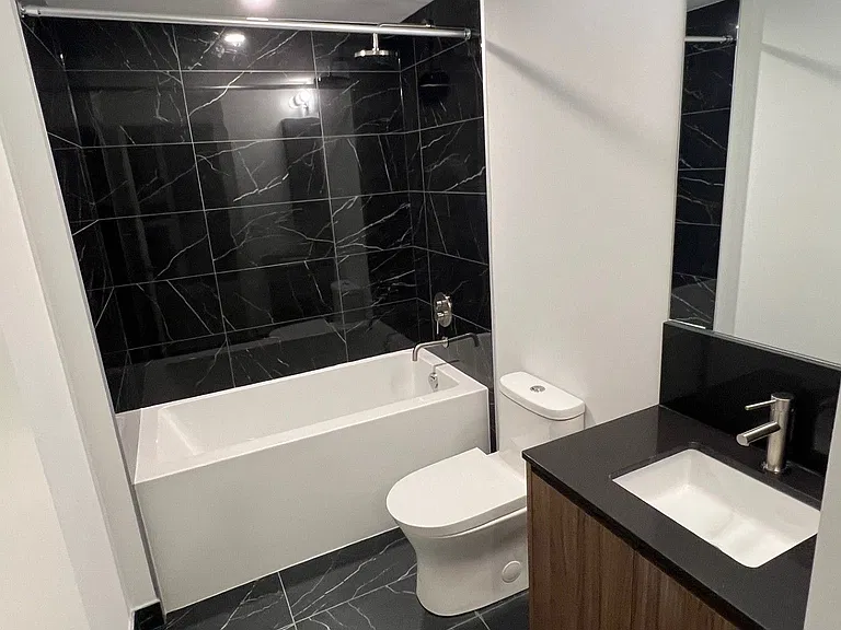 1100 Sheppard Ave W #807 — Photo 19
