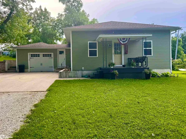 211 N Liberty St, Cincinnati, IA 52549