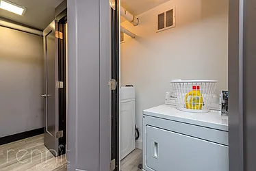 Rented by Rennit Inc.