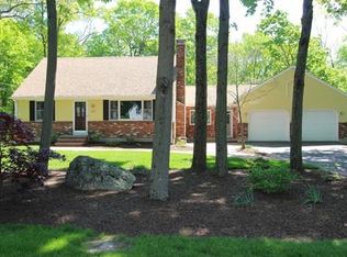 651 Mount Hope St, North Attleboro, MA 02760