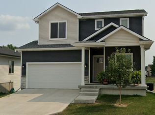 1700 Howard Dr, Norwalk, IA 50211