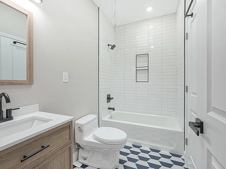 5116 Delancey St #2 — Photo 12