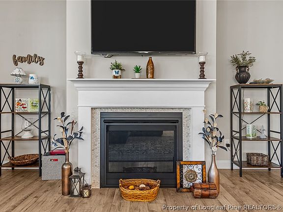 5th image of 233 Timber Skip Dr