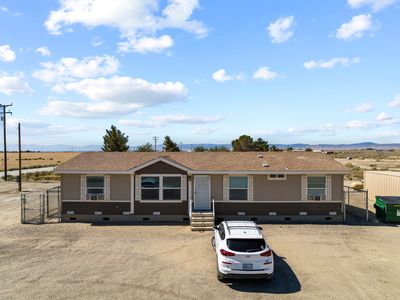 1473 90th St W, Rosamond, CA, 93560