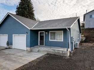 107 SW Bel Air Dr, Clatskanie, OR 97016