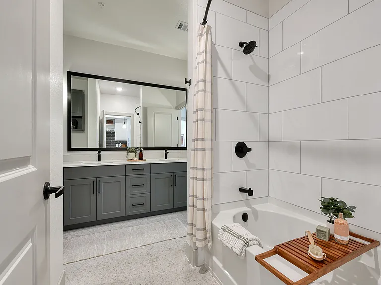 The Cortesin at Eilan — Photo 36