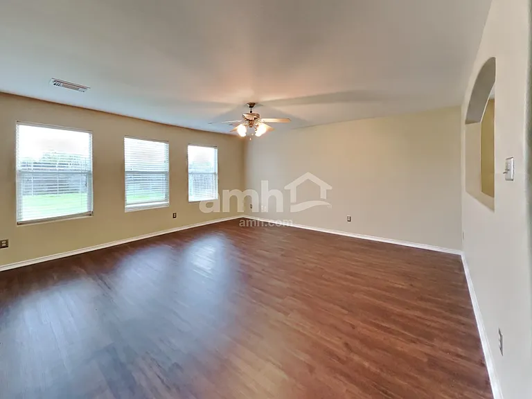 3803 Dogwood Trl — Photo 8
