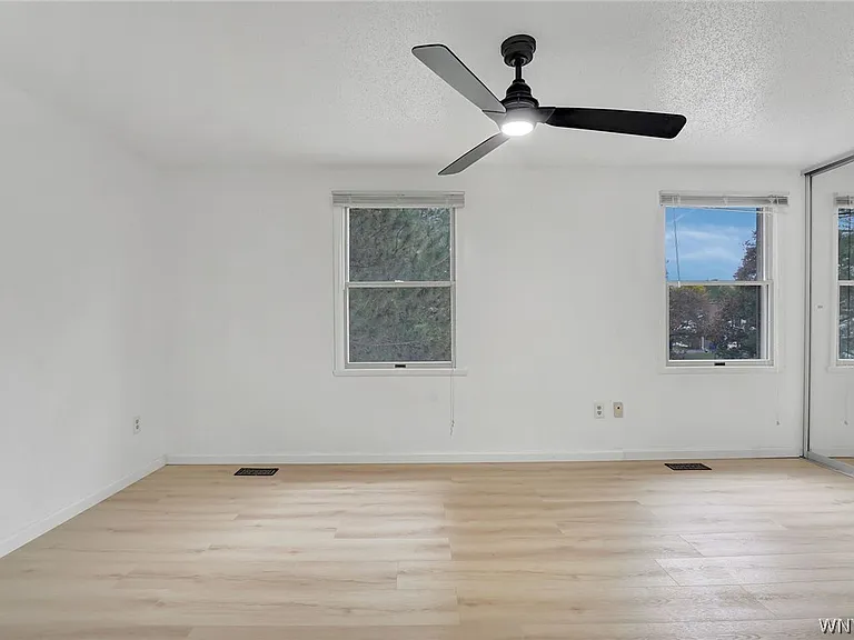 1 Apollo Dr — Photo 24