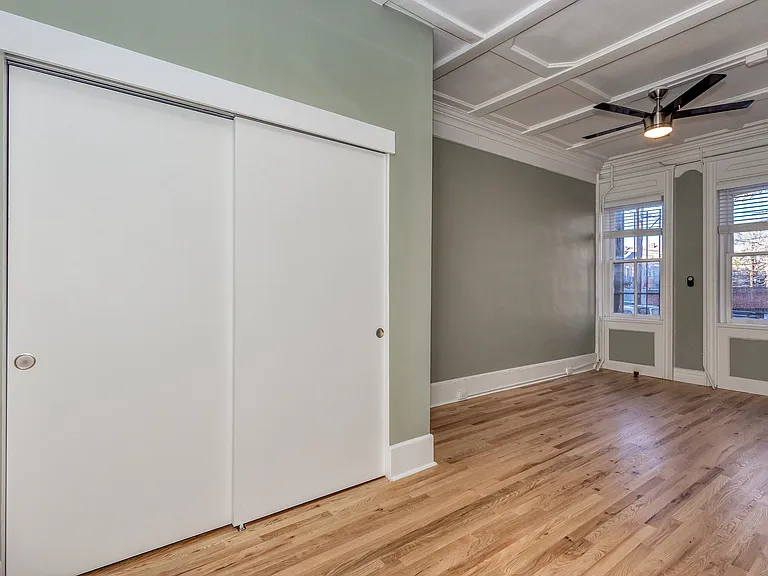 Wolcott Apartments — Photo 15